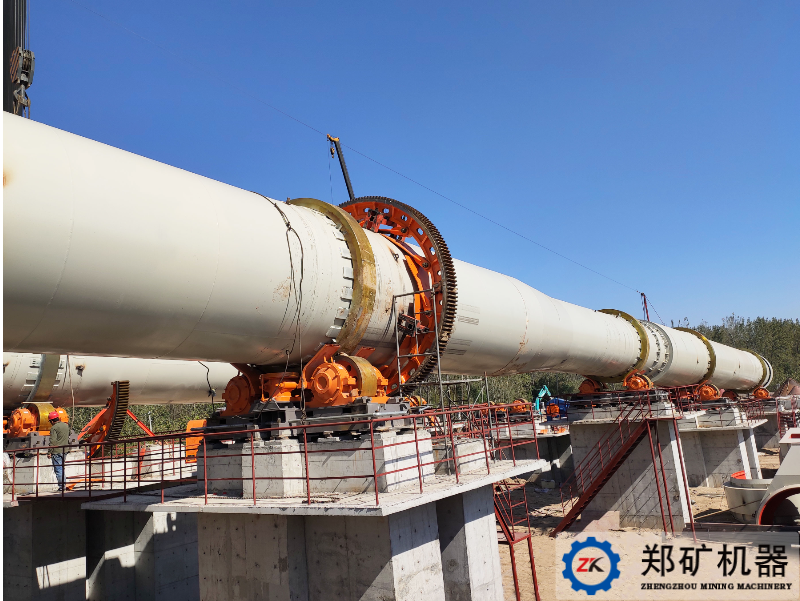 江蘇睿新市政污泥處置項目回轉窯.jpg