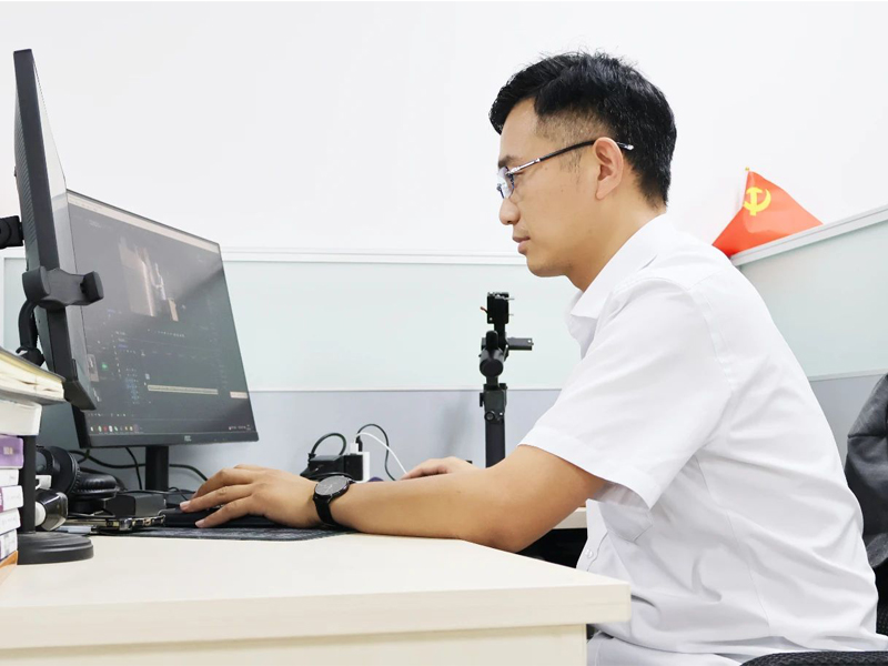 鄭礦之星3.jpg